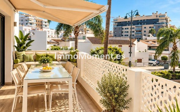 Revente - Maison mitoyenne - Estepona  - Estepona Centro
