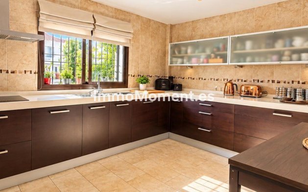 Revente - Maison mitoyenne - Estepona  - Estepona Centro