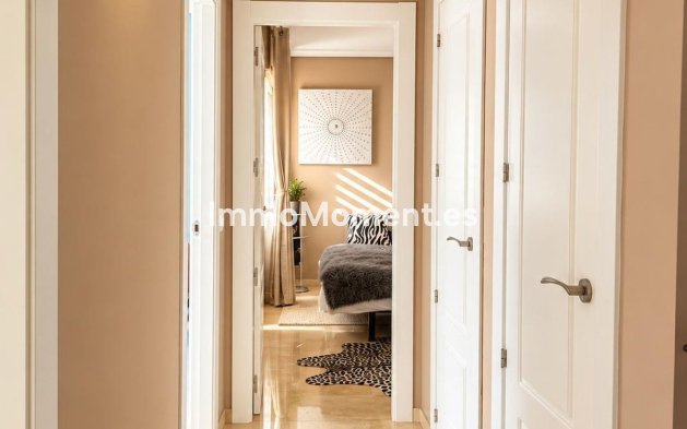 Revente - Maison mitoyenne - Estepona  - Estepona Centro