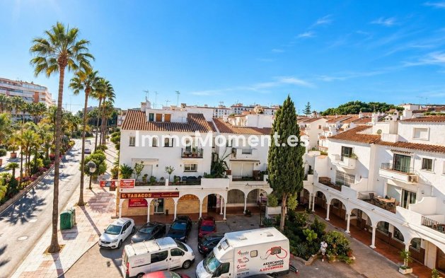 Revente - Maison mitoyenne - Estepona  - Estepona Centro