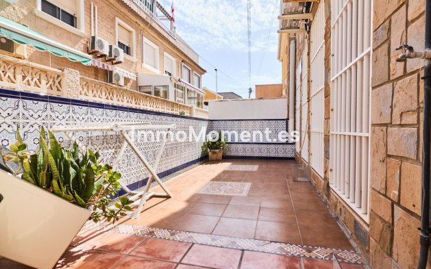 Wiederverkauf - Freistehende Villa - Torrevieja - La Mata