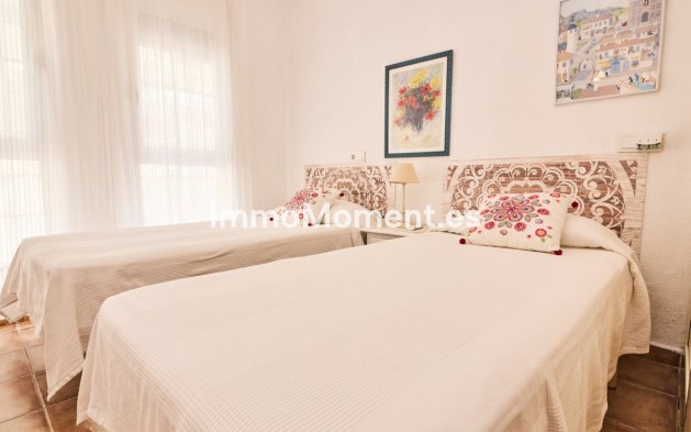 Wiederverkauf - Freistehende Villa - Torrevieja - La Mata