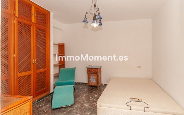 Resale - Detached villa - Marbella - Elviria
