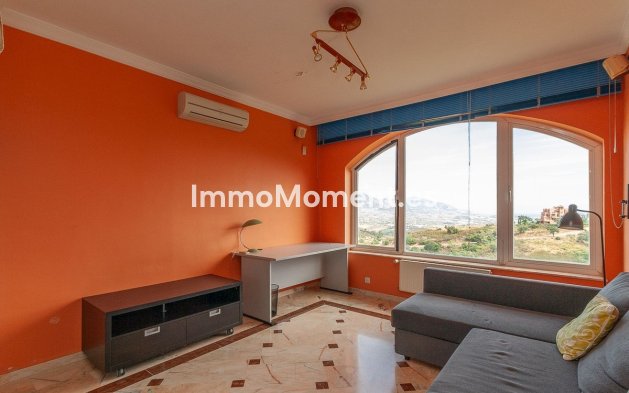 Resale - Detached villa - Marbella - La Mairena