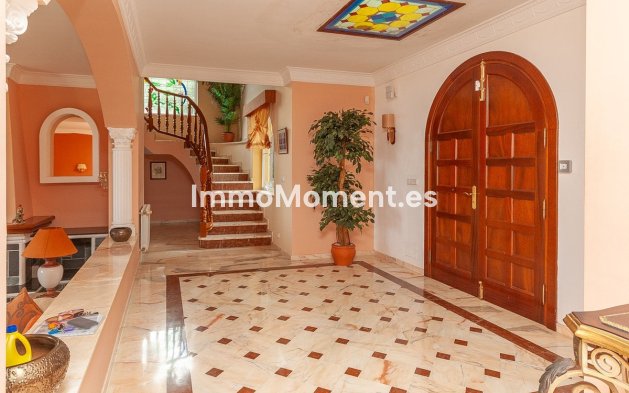 Resale - Detached villa - Marbella - La Mairena