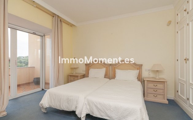 Resale - Detached villa - Marbella - La Mairena