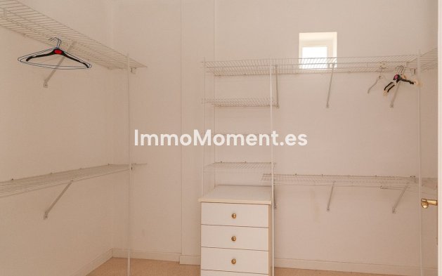 Resale - Detached villa - Marbella - La Mairena