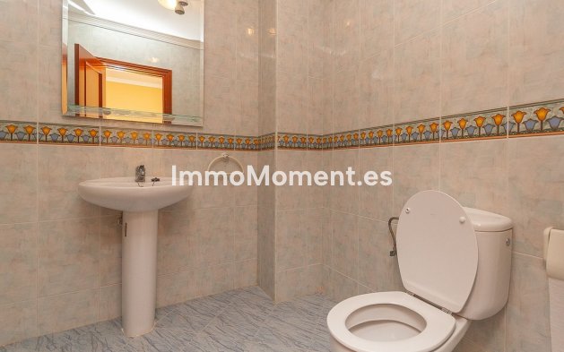 Resale - Detached villa - Marbella - La Mairena