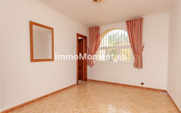 Resale - Detached villa - Marbella - La Mairena