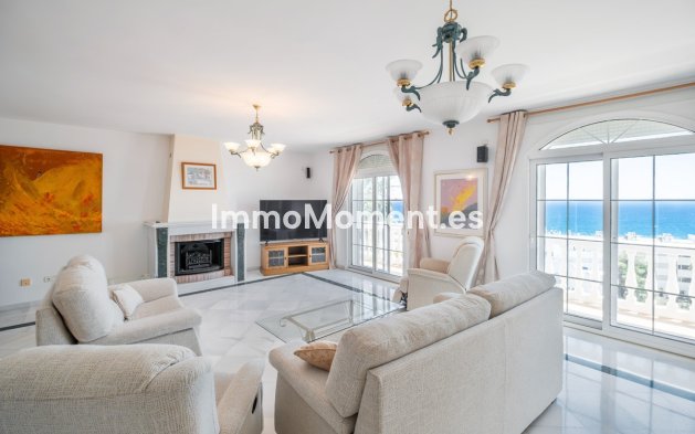 Resale - Detached villa - Benalmadena - Benalmadena Centro