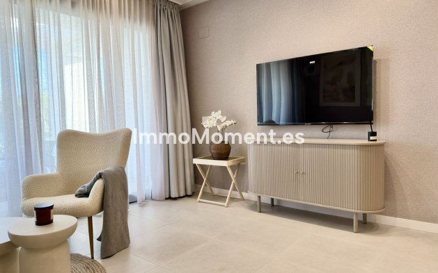 Revente - Appartement - Estepona  - Estepona Centro