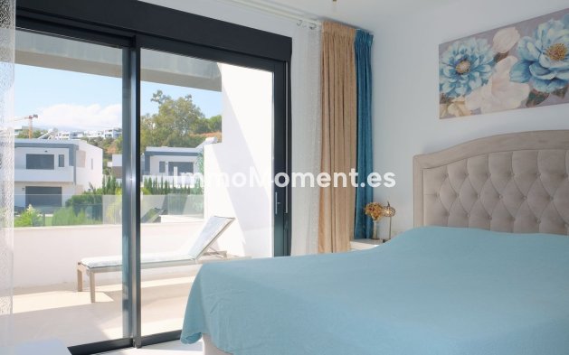Bestaande woning - Vrijstaande villa - Estepona  - New Golden Mile