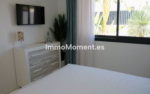 Bestaande woning - Vrijstaande villa - Estepona  - New Golden Mile