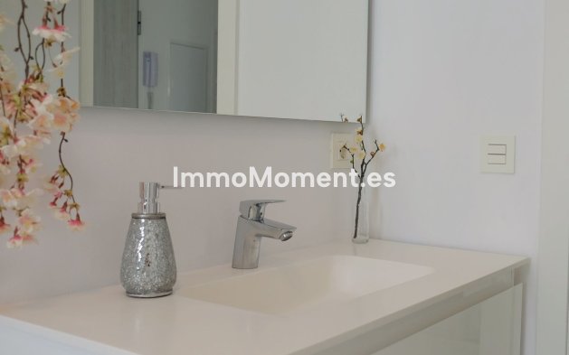 Bestaande woning - Vrijstaande villa - Estepona  - New Golden Mile