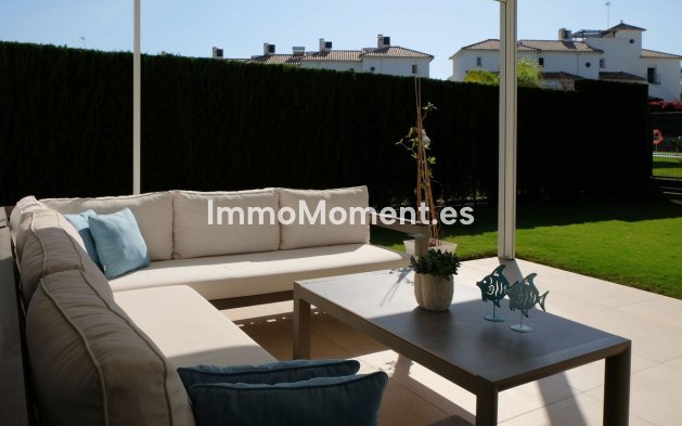 Bestaande woning - Vrijstaande villa - Estepona  - New Golden Mile