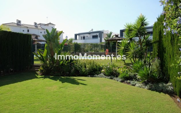 Bestaande woning - Vrijstaande villa - Estepona  - New Golden Mile