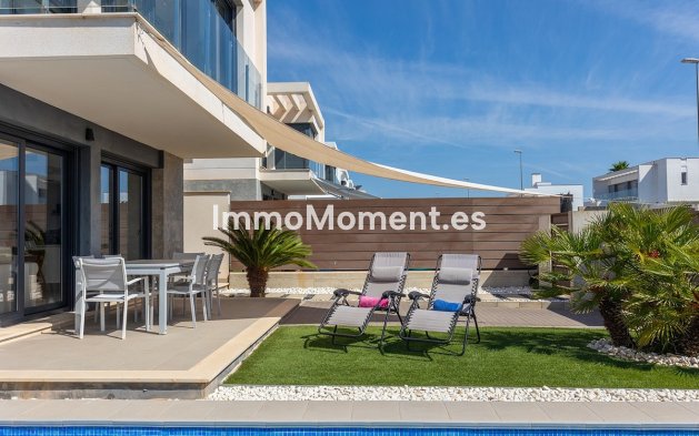 Resale - Detached villa - Benidorm - Urb Entre Naranjos