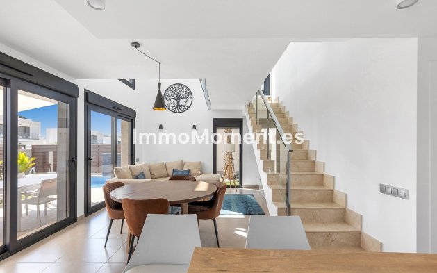 Resale - Detached villa - Benidorm - Urb Entre Naranjos