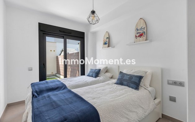 Resale - Detached villa - Benidorm - Urb Entre Naranjos