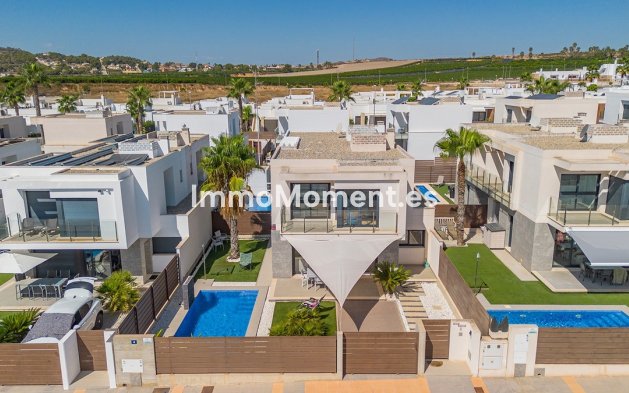 Resale - Detached villa - Benidorm - Urb Entre Naranjos