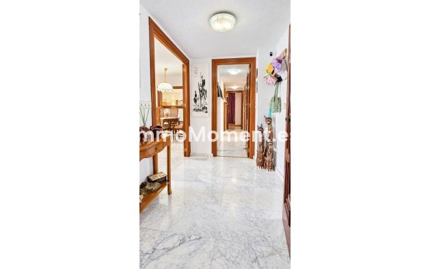 Wiederverkauf - Wohnung - Torremolinos - La Carihuela
