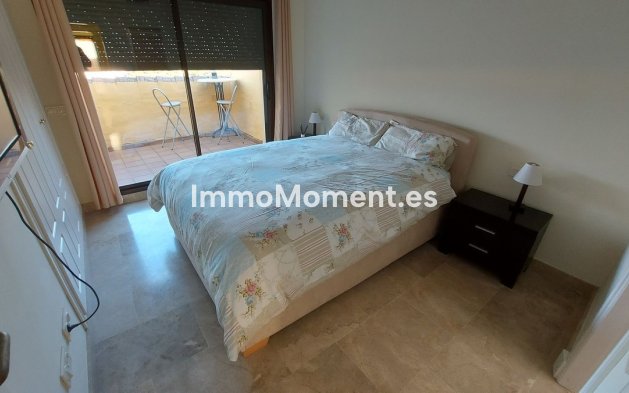 Resale - Apartment - Manilva - La Duquesa