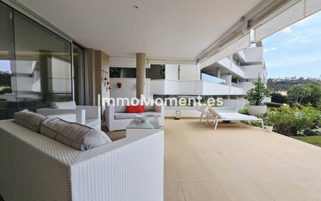 Resale - Apartment - Benahavís - Benahavís Centro