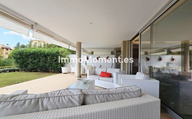 Resale - Apartment - Benahavís - Benahavís Centro