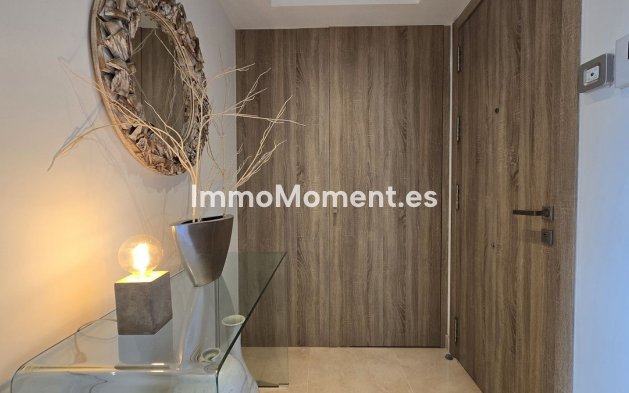 Resale - Apartment - Benahavís - Benahavís Centro