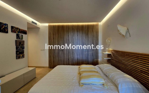 Resale - Apartment - Benahavís - Benahavís Centro