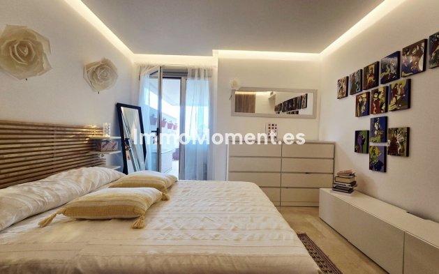 Resale - Apartment - Benahavís - Benahavís Centro