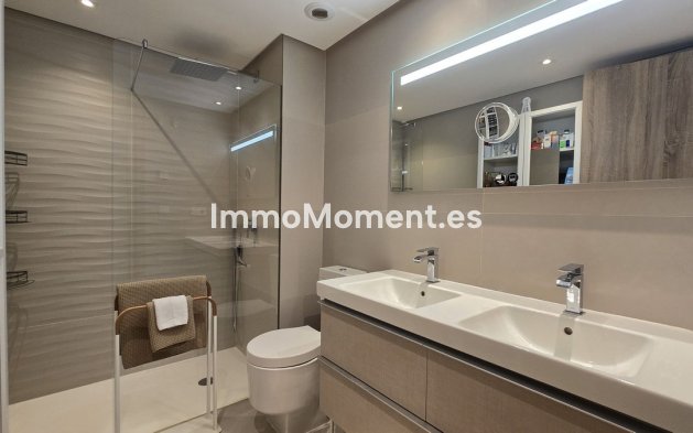 Resale - Apartment - Benahavís - Benahavís Centro