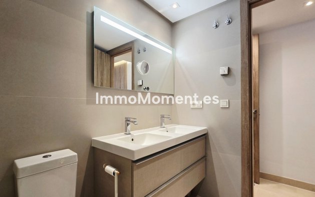 Resale - Apartment - Benahavís - Benahavís Centro