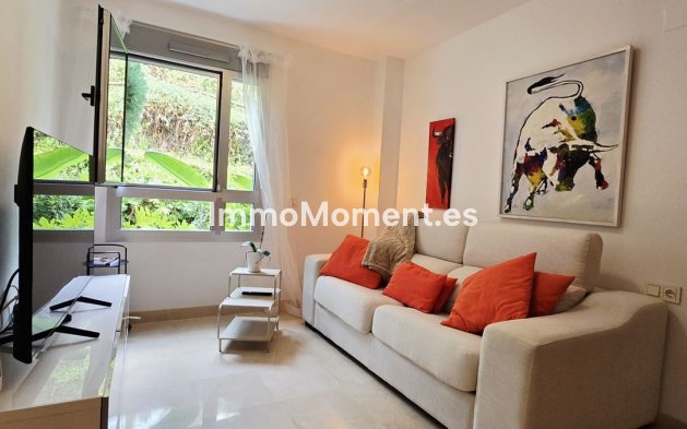 Resale - Apartment - Benahavís - Benahavís Centro