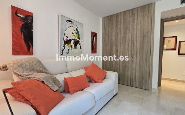 Resale - Apartment - Benahavís - Benahavís Centro