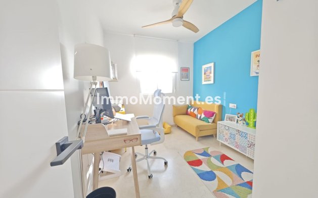 Reventa - Apartamento - Benalmadena - Benalmadena Centro