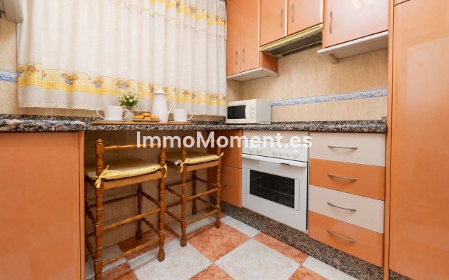 Resale - Apartment - Fuengirola - Los Boliches