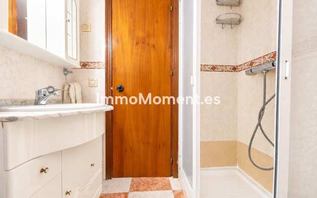 Resale - Apartment - Fuengirola - Los Boliches