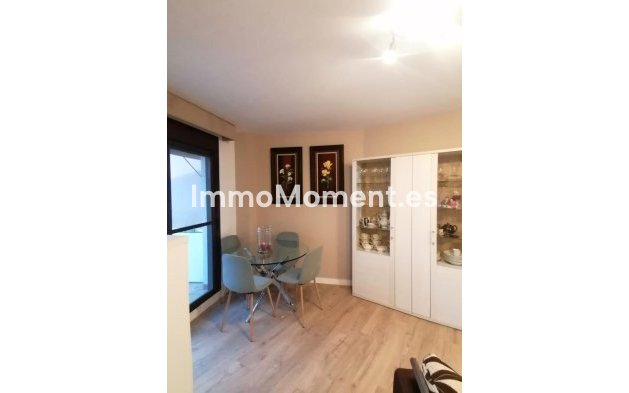 Resale - Apartment - Inland  - Alhaurín de la Torre