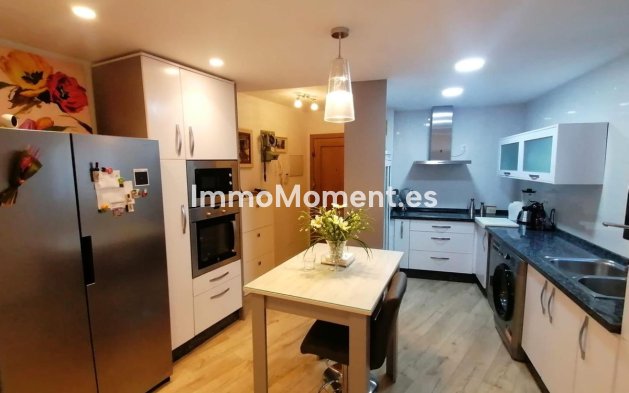 Resale - Apartment - Inland  - Alhaurín de la Torre