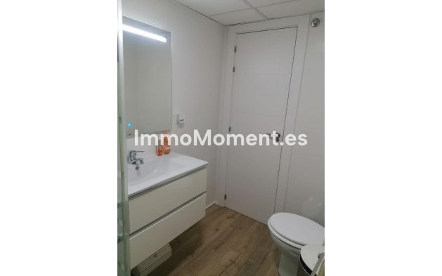 Resale - Apartment - Inland  - Alhaurín de la Torre