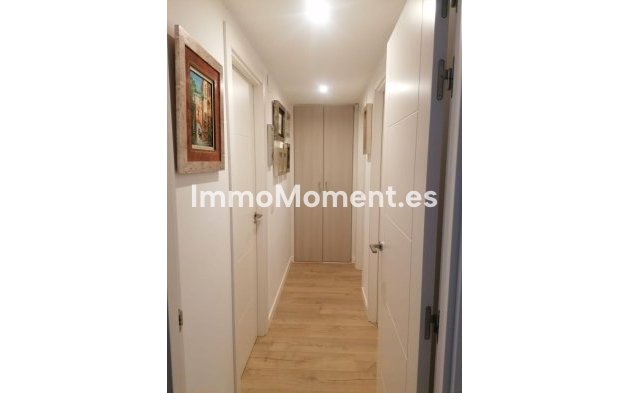 Resale - Apartment - Inland  - Alhaurín de la Torre