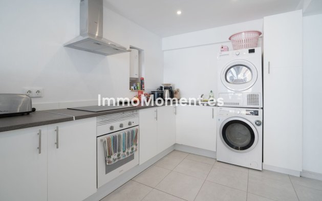 Resale - Apartment - Benalmadena - Benalmadena Centro