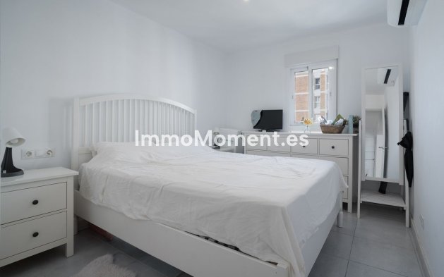 Resale - Apartment - Benalmadena - Benalmadena Centro