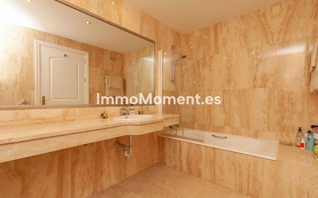 Revente - Appartement - Marbella - Elviria