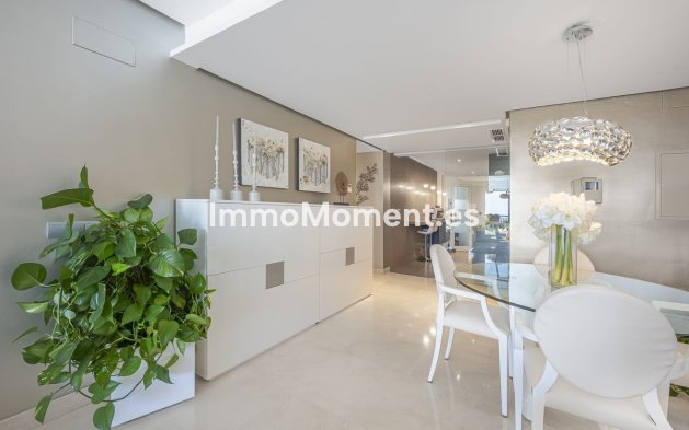 Resale - Apartment - Benahavís - Benahavís Centro