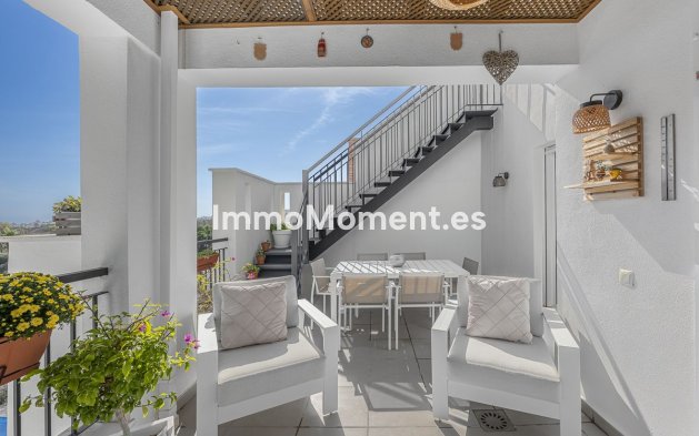 Resale - Apartment - Benahavís - Benahavís Centro