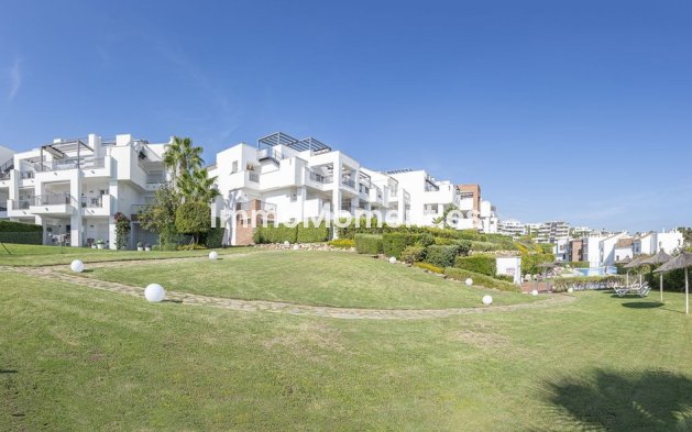 Resale - Apartment - Benahavís - Benahavís Centro