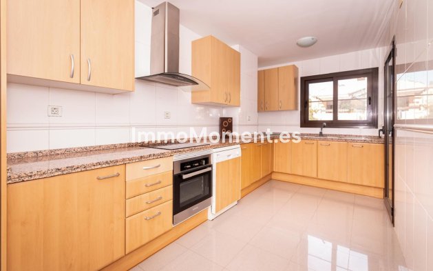 Revente - Appartement - Estepona  - Hacienda del Sol