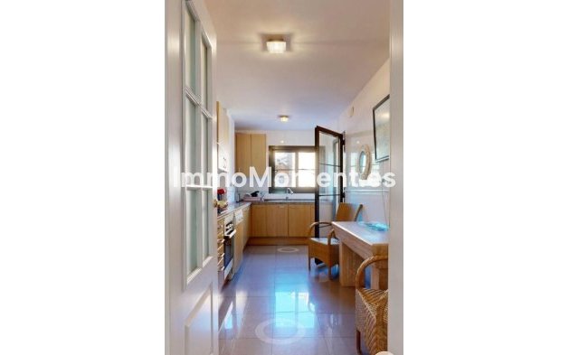 Revente - Appartement - Estepona  - Hacienda del Sol